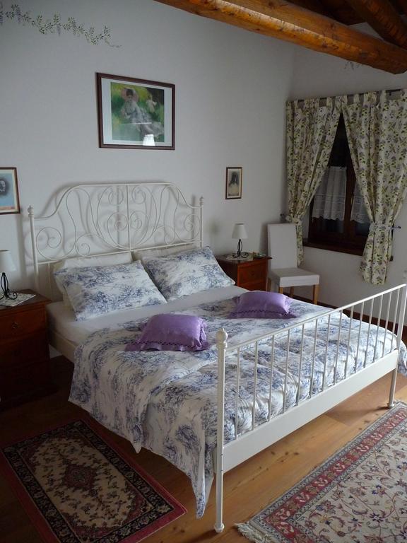 Romans d'Isonzo Agriturismo Borgovecchio חדר תמונה